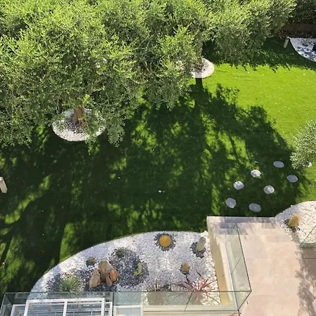Beautiful 2mn Walking Distance From La Croisette And The Apartmán